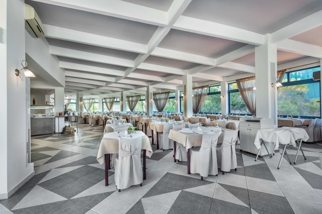 Bright restaurant dining room